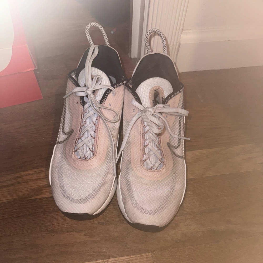 Nike Air Max 2090